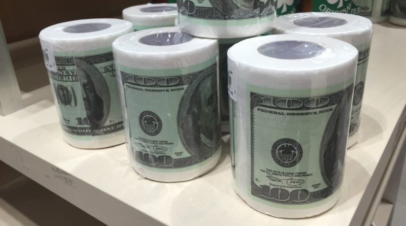 papier toaletowy z nadrukowanymi pieniędzmi
