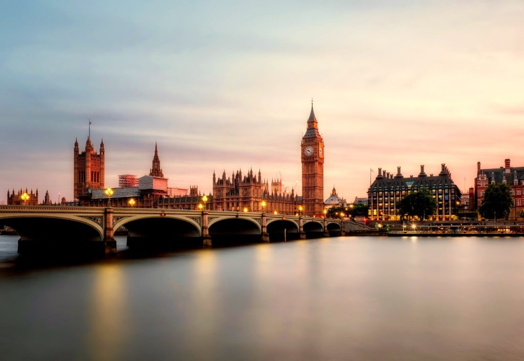 Londyn Wielka Brytania foto David Mark Pixabay