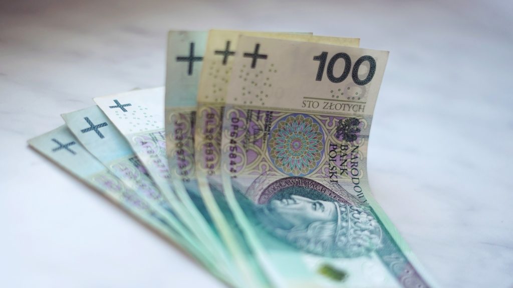 100 sto zlotych banknoty