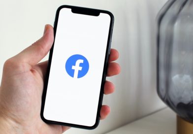 Facebook smartfon dlon ikonka pexels anton