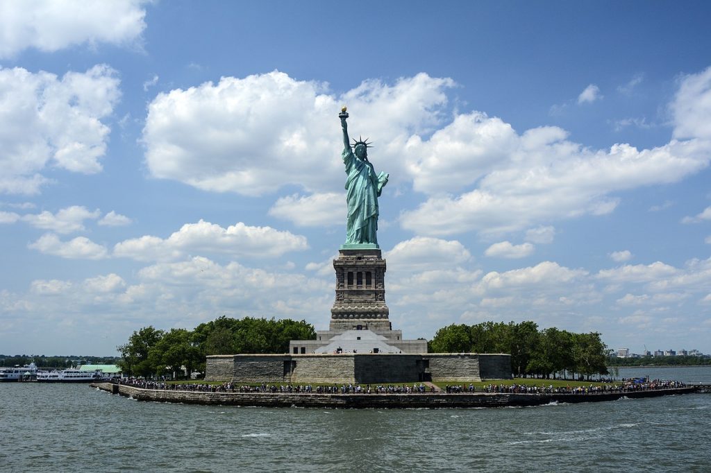 statue of liberty 1075752 1280
